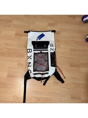Hyperfly Hiking Mountain Plastic Waterproof Rain Foldable Backpack White